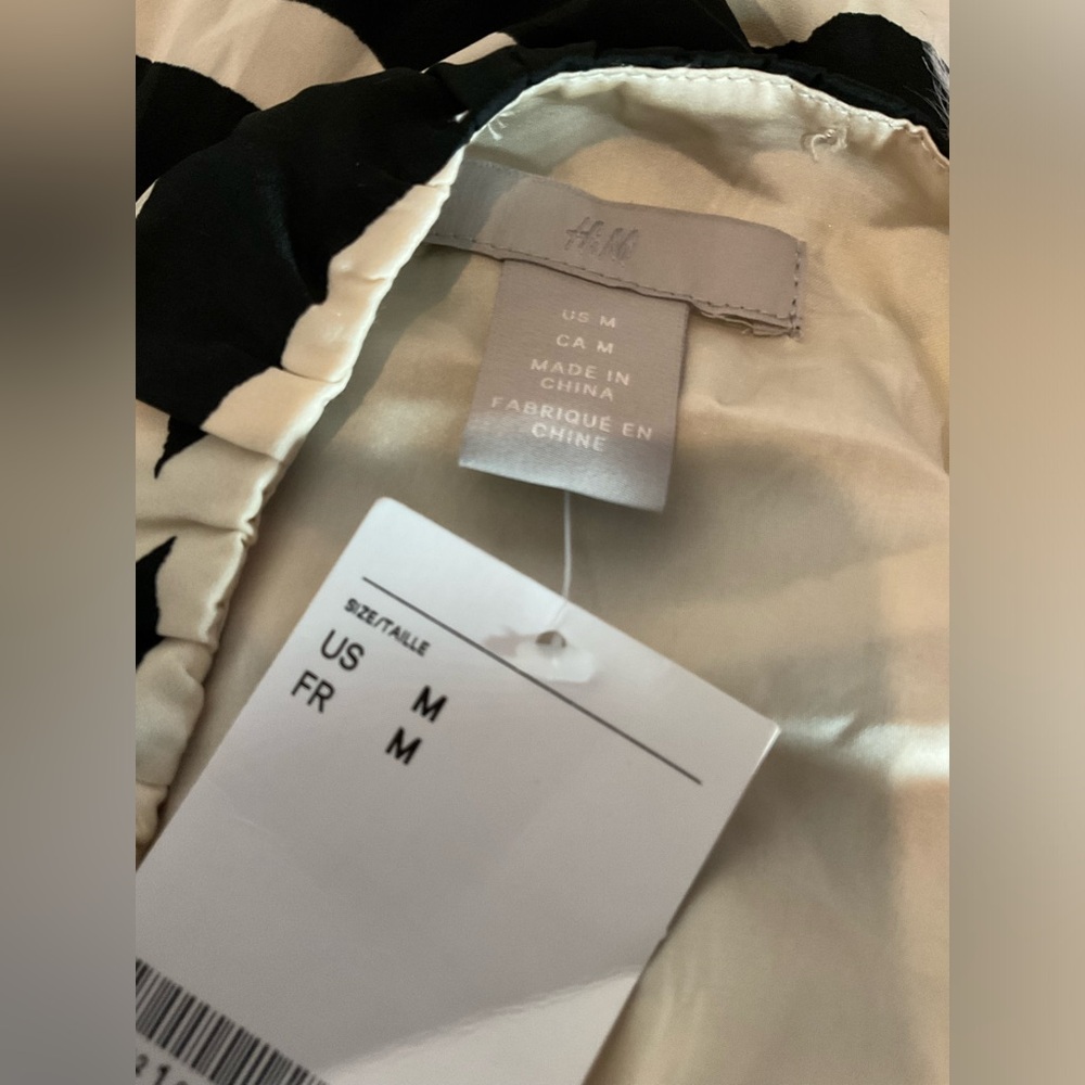 H&M DRESS - Picture 11 of 11